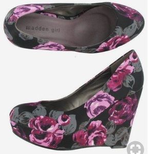 [Madden Girl] Floral Wedges